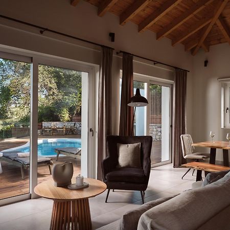 Chris & Jo Villas, Enchanting Escapes, With Heated Pools & Seaviews By Thinkvilla ザキントス エクステリア 写真