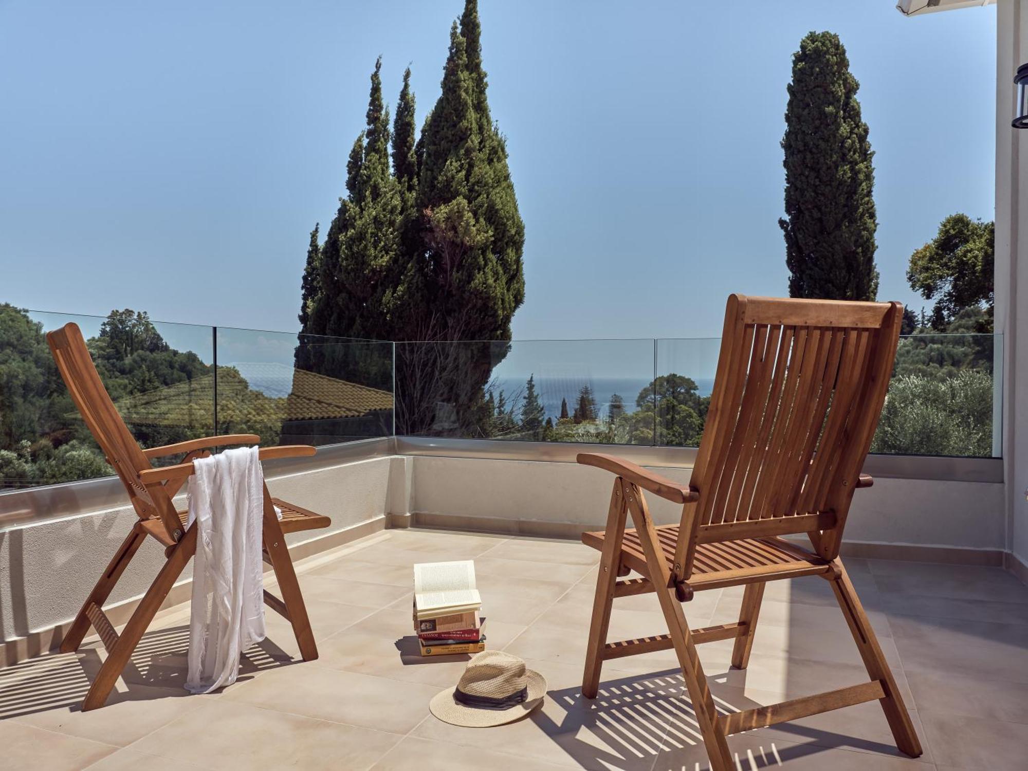Chris & Jo Villas, Enchanting Escapes, With Heated Pools & Seaviews By Thinkvilla ザキントス エクステリア 写真