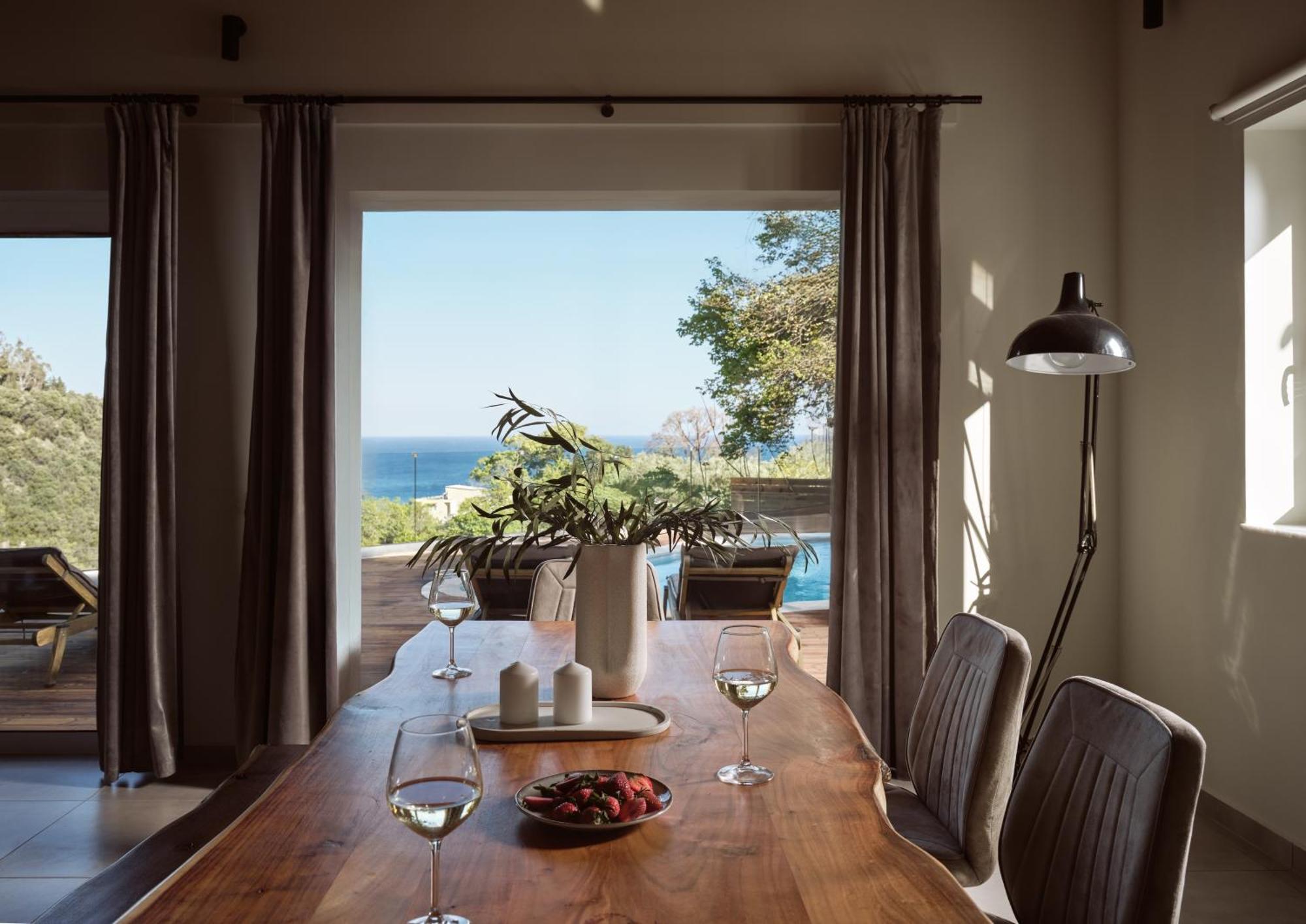 Chris & Jo Villas, Enchanting Escapes, With Heated Pools & Seaviews By Thinkvilla ザキントス エクステリア 写真