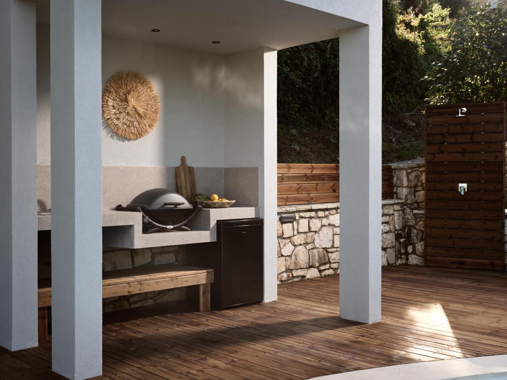 Chris & Jo Villas, Enchanting Escapes, With Heated Pools & Seaviews By Thinkvilla ザキントス エクステリア 写真